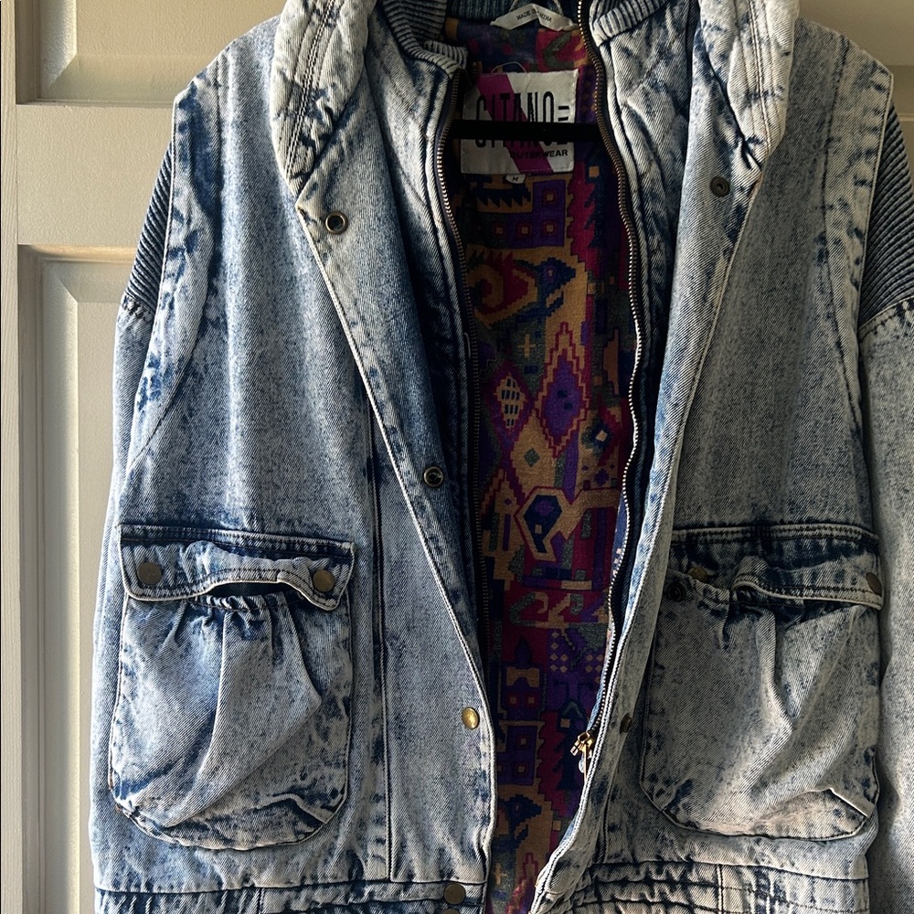 Gitano Light Acid-Wash Denim Jacket with Bright Aztec Lining